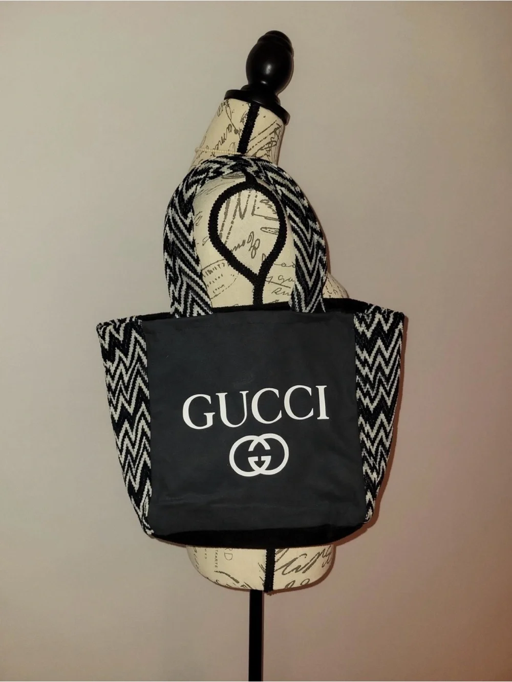 Miami Buy The Bag New Black & White Logo Tote - New